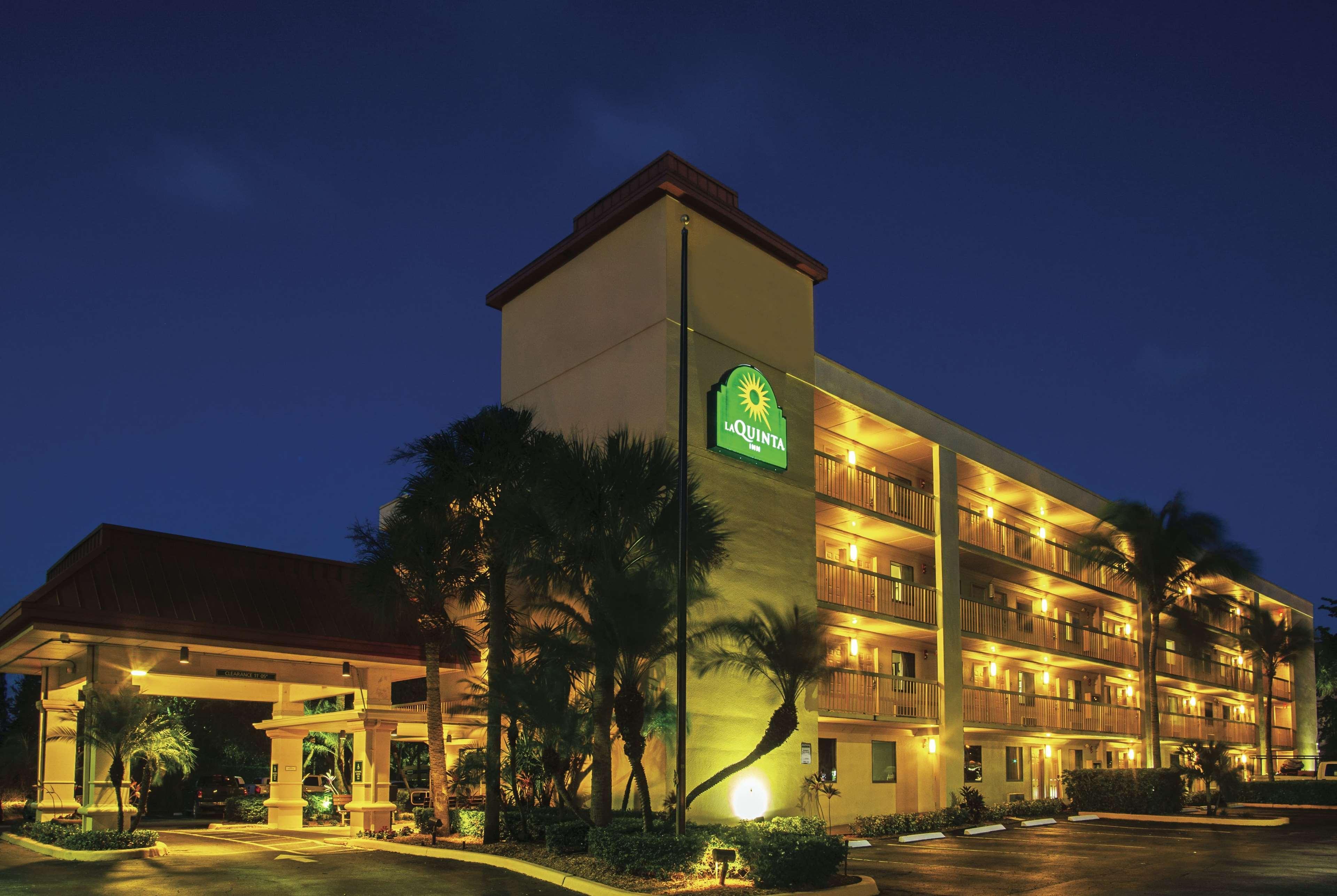 La Quinta Inn By Wyndham West Palm Beach - Florida Turnpike Екстериор снимка